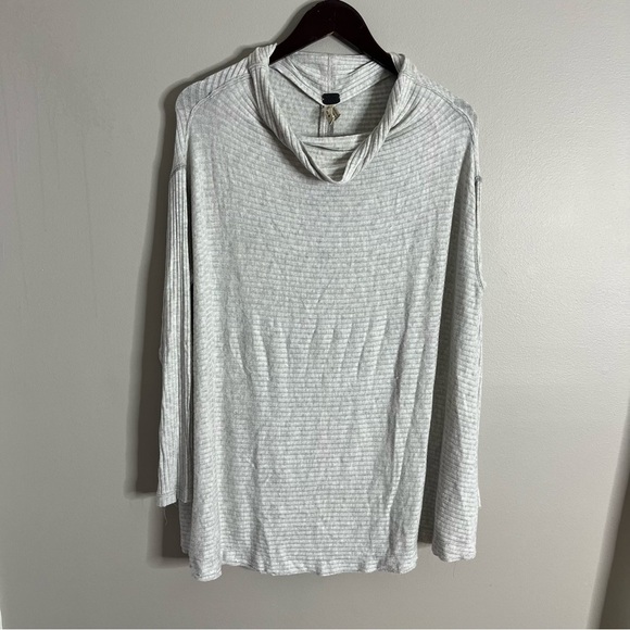 Free People Sweaters - We the Free People Size Large Lover Rib Knit Cowl Neck Split Back Sweater GSB